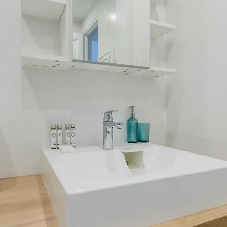 Appt 1 Bdr 2p Near Buttes Chaumont Paris