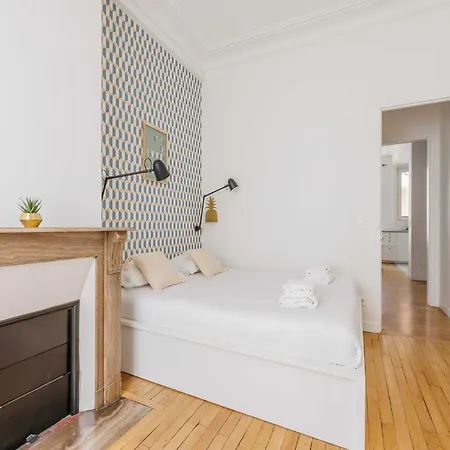 Appt 1 Bdr 2p Near Buttes Chaumont